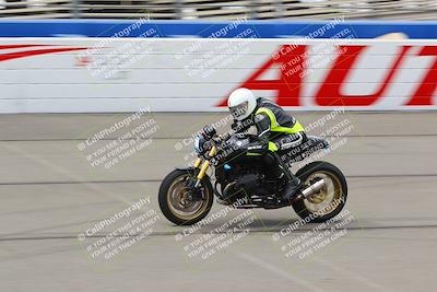 media/May-29-2022-Fastrack Riders_ [[fc0f8b1a06]]/Level 2/Start Finish/